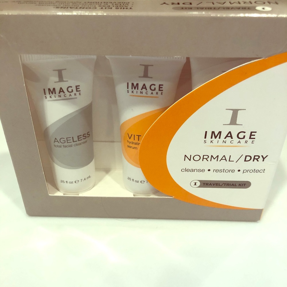 Image normal to dry travel kit